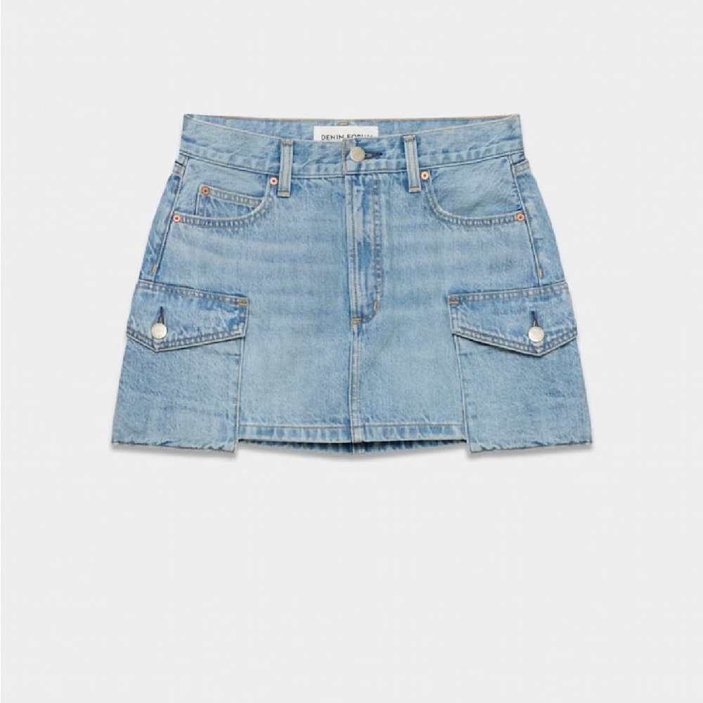 Aritzia 90s Cargo Mini Denim Skirt